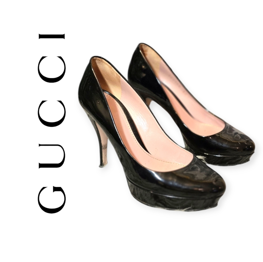 Gucci Black Patent Leather High Heel Pumps with Pink Lining